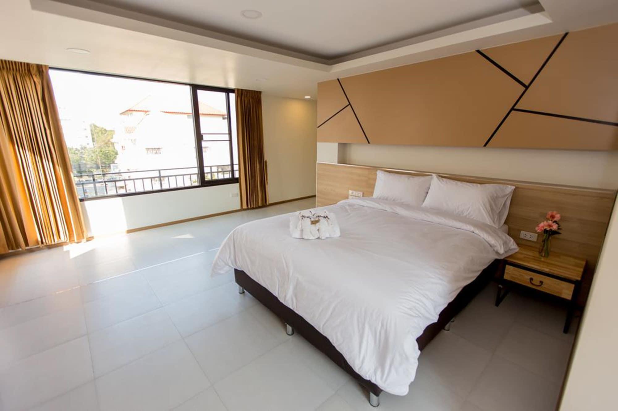 Tuck Me In Hotel Chiang Mai Exterior photo