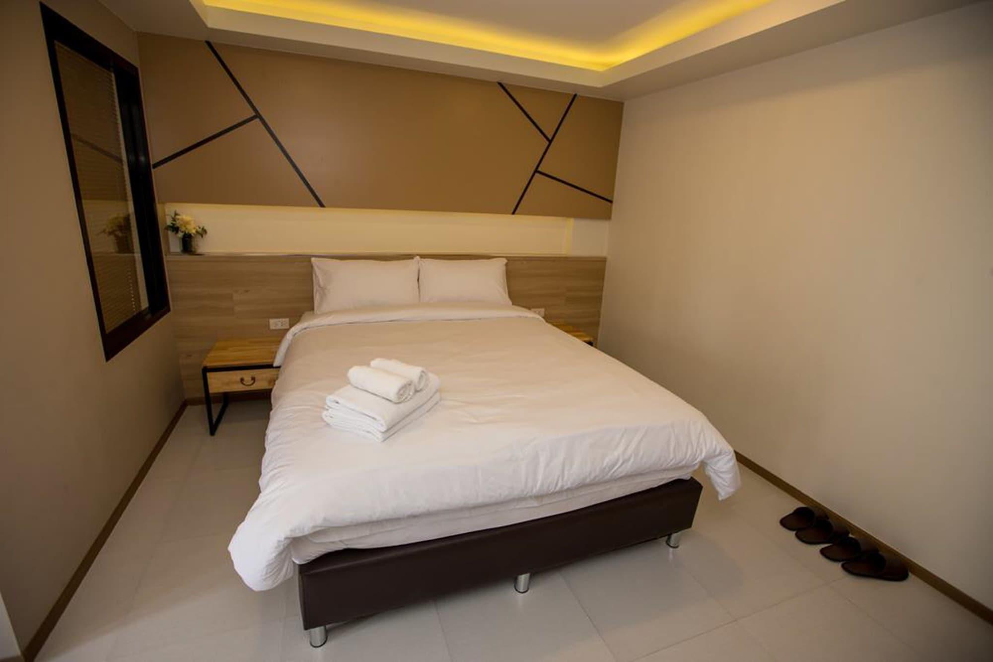 Tuck Me In Hotel Chiang Mai Exterior photo