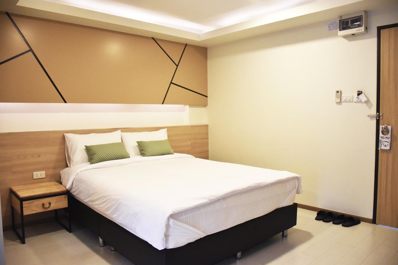 Tuck Me In Hotel Chiang Mai Exterior photo